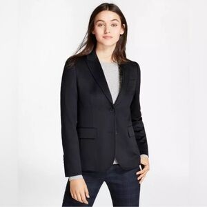 Brooks Brothers Two-Button Cashmere Blazer size 6! Perfect condition $1000